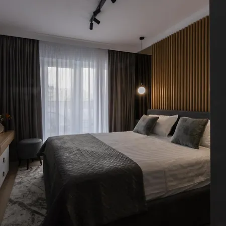 Signature Tn Executive